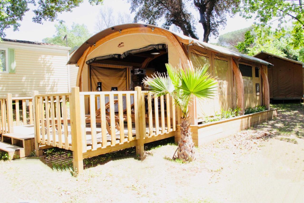 Camping Site De Gorge Vent Fréjus Exterior foto